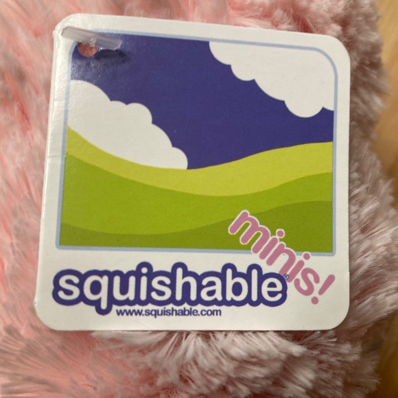 Squishables 7" Mini Cupcake - NWT RETIRED! - Picture 4 of 6